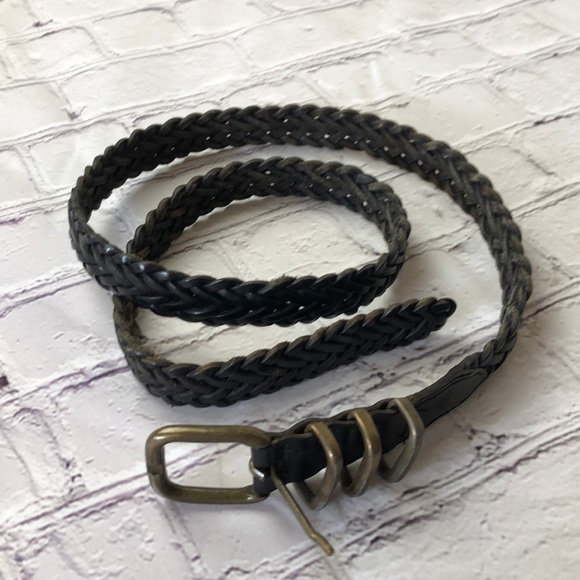 Accessories - Braided leather black belt size M/L